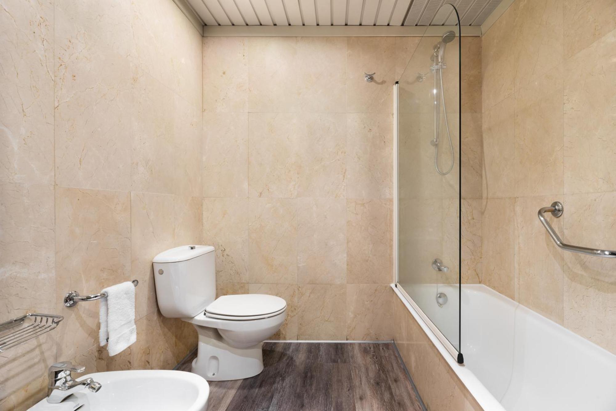 Budget Double Room,1132735134:JPEG