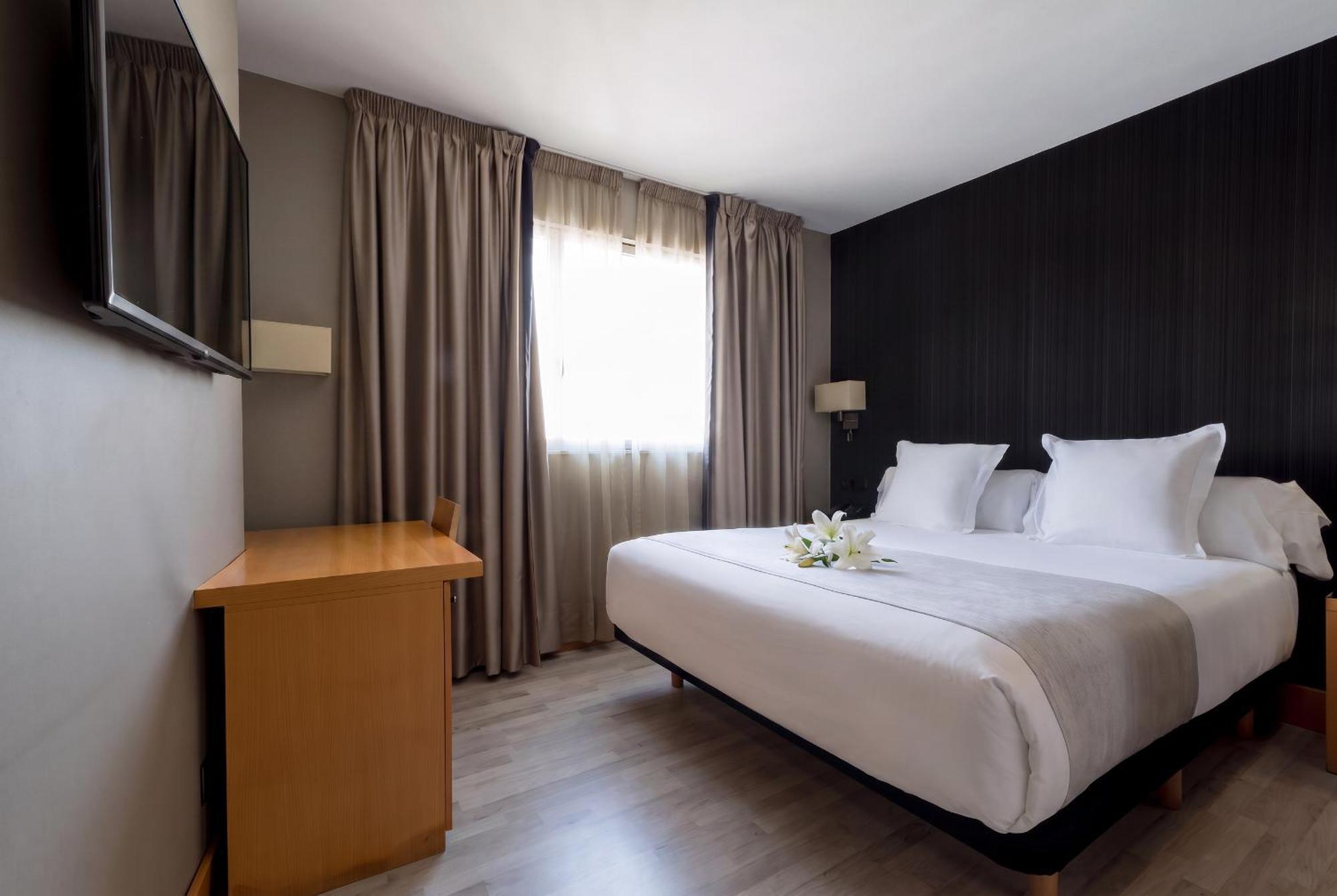 Queen Room City View