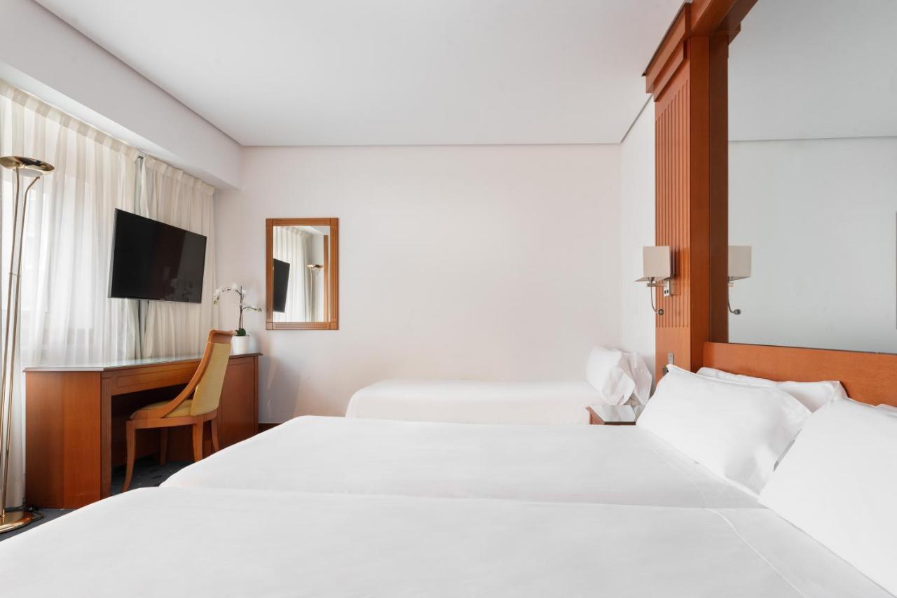 Triple Room,968592463:JPEG
