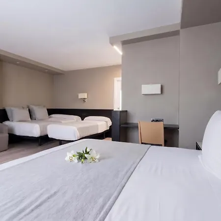 Hotel Plaza-3